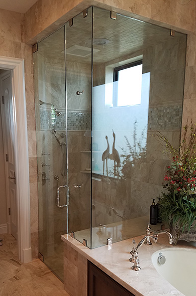 Paradise Glass and Mirror offers Door and Panel Showers in Marco Island and Naples, FL