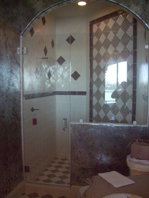 Paradise Glass and Mirror offers Grout and Tile Tips in Port Royal and Naples, FL